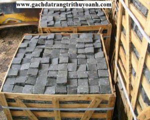 Đá bazan cubic đen